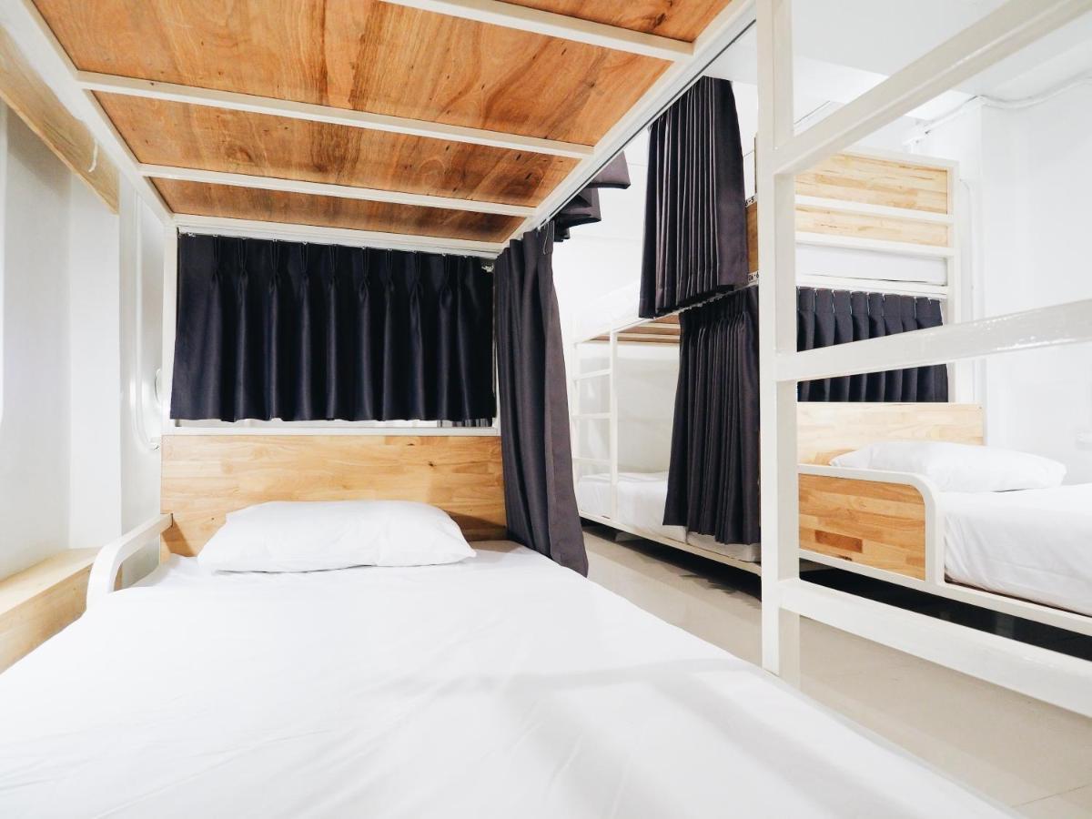 Hotel Loyy 3*