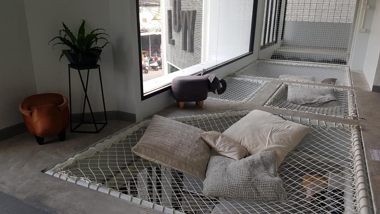 Loyy Hotel