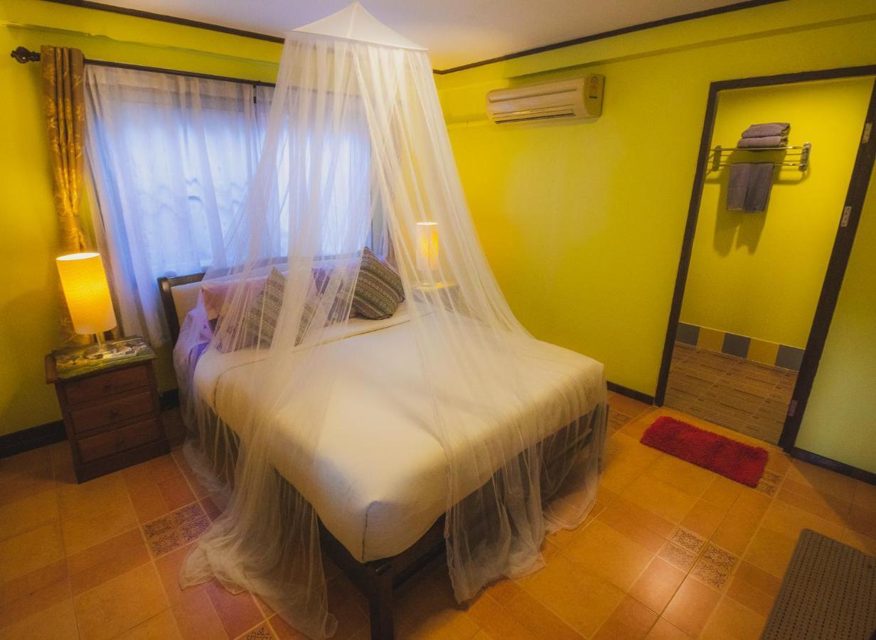 Joy's House & Tour 2* Chiang Mai