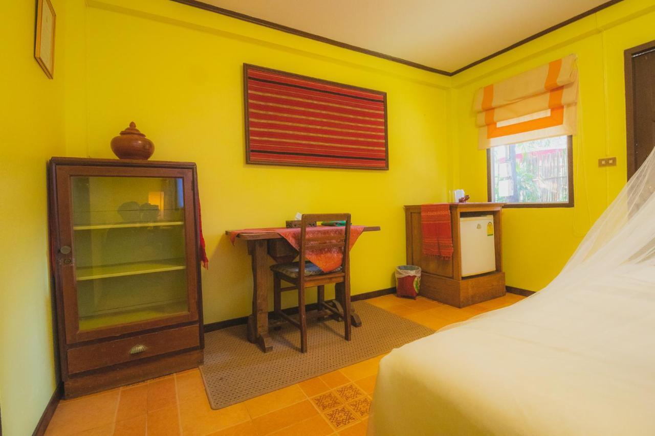 Joy's House & Tour