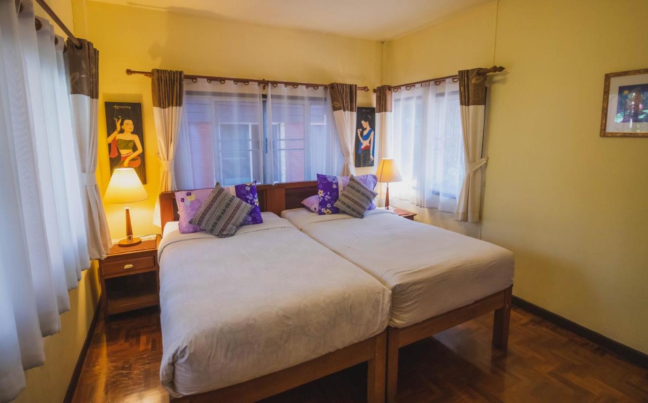 Joy's House & Tour Bed & Breakfast 2*