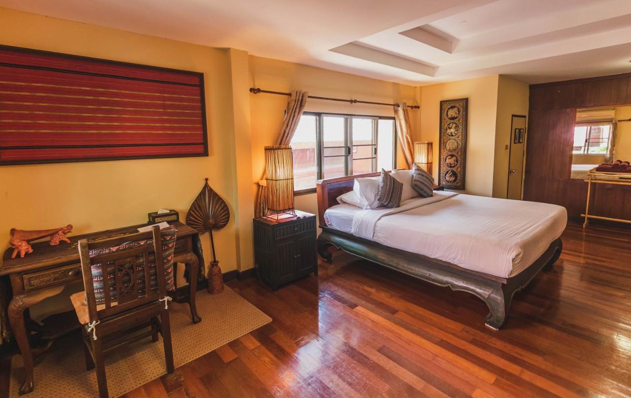 Joy's House & Tour 2* Chiang Mai
