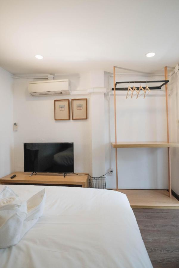 North Gate Hostel *