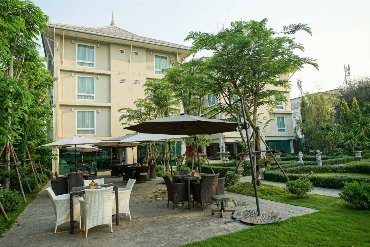 Hotel Nantra Chiangmai Riverfront