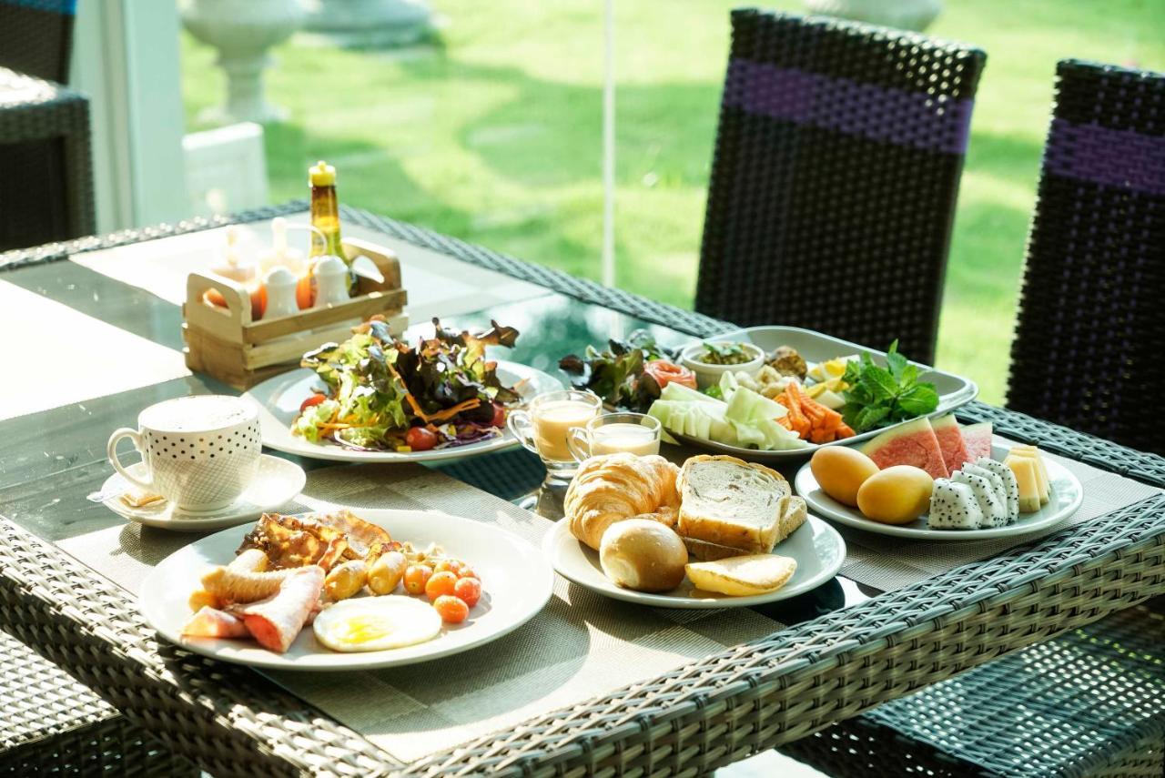 Nantra Chiangmai Riverfront Hotel 4*
