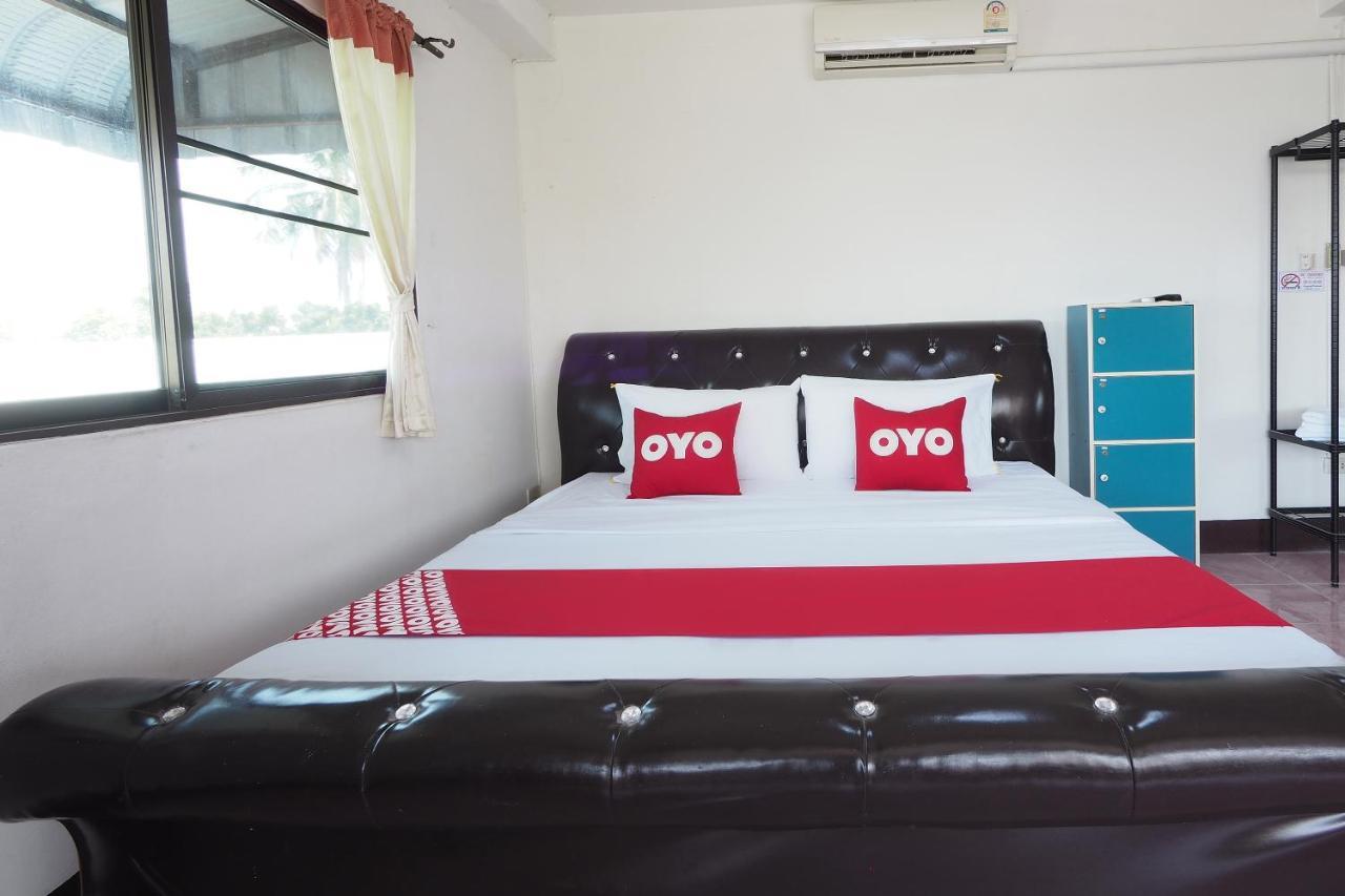 Oyo 817 Noble Thippanate Hotel 2*