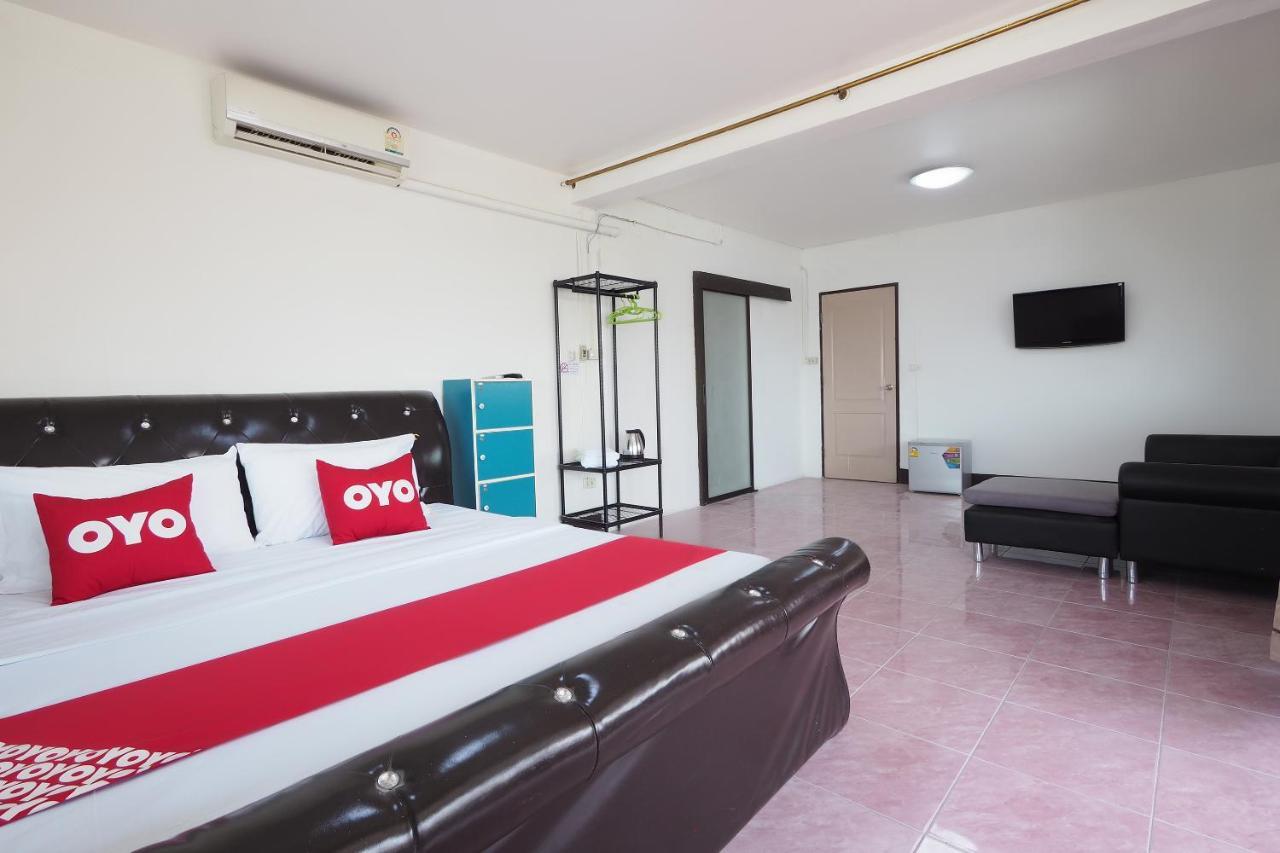 Hotel Oyo 817 Noble Thippanate 2*