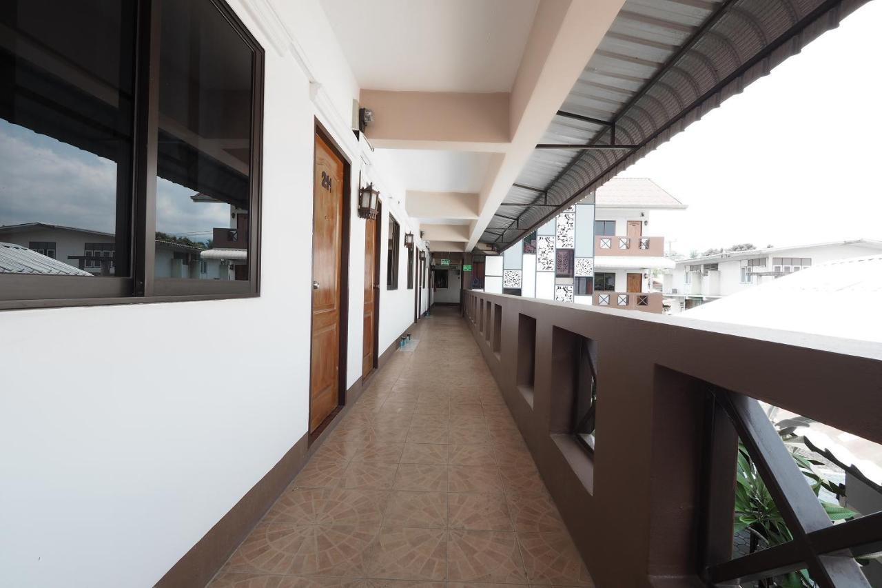 Oyo 817 Noble Thippanate Hotel Chiang Mai