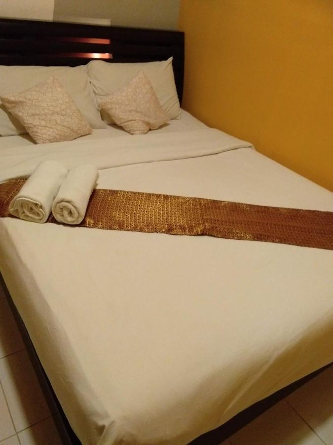 Hostel Hush *