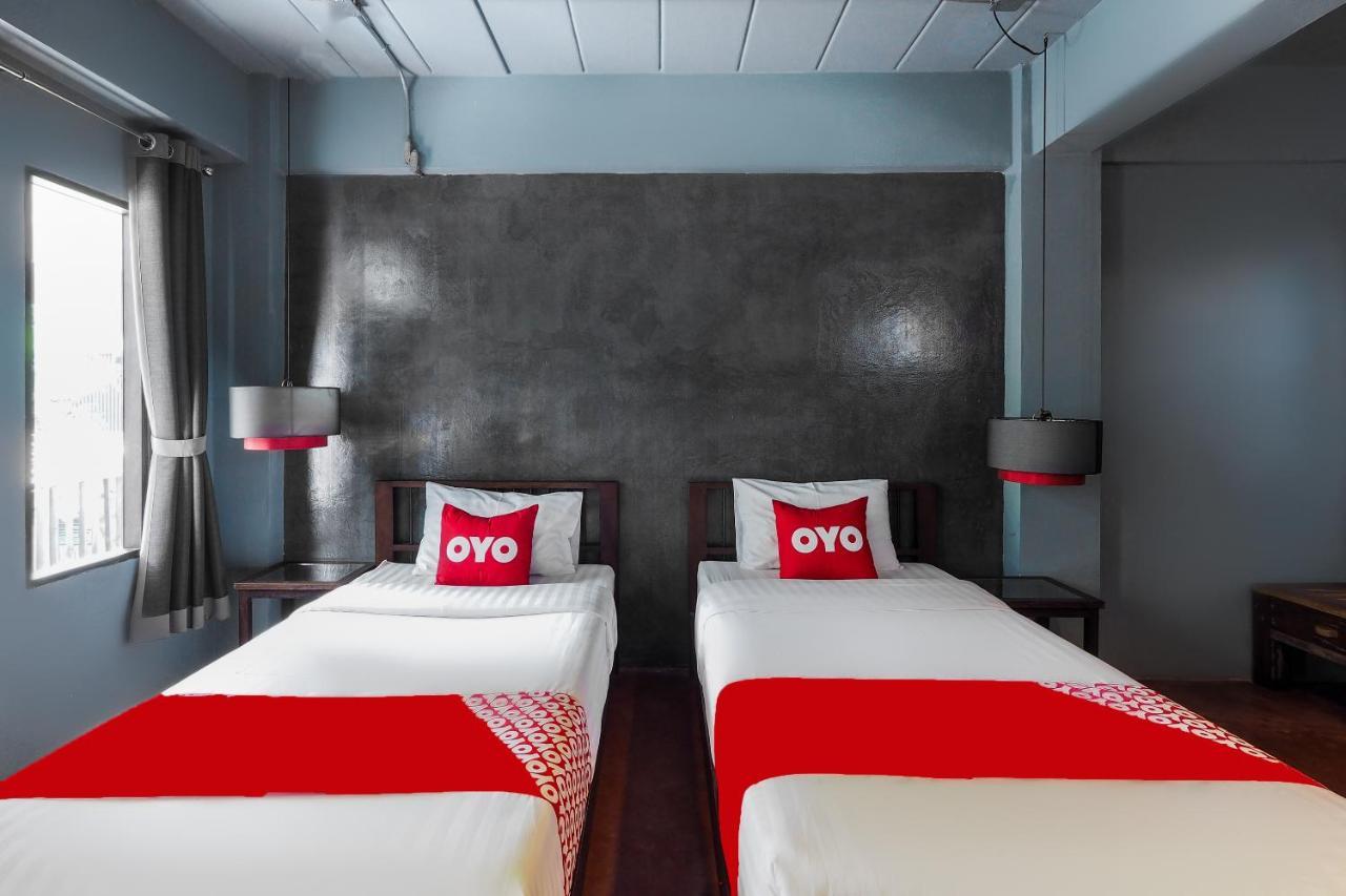 Hotel Oyo 988 Good Morning Tropical 3*