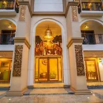 Siri Nakornpink Chiang Mai Hotel Sha Plus