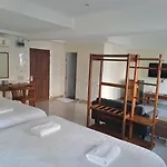 Canary House Rachawong คานารี่ เฮ้าส์ ราชวงศ์