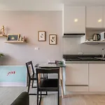 Modern Condo In Nimman