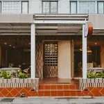 Hotel Clay Chiang Mai