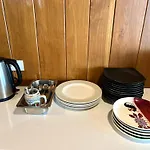 Hobnob Hostel (Adults Only)