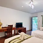 E-Outfitting Boutique Chiang Mai