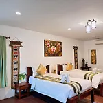 E-Outfitting Boutique Chiang Mai