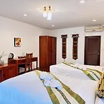 E-Outfitting Boutique Chiang Mai