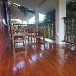 Saen Kam Resort