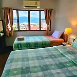 Bed And Terrace Guesthouse Chiang Mai
