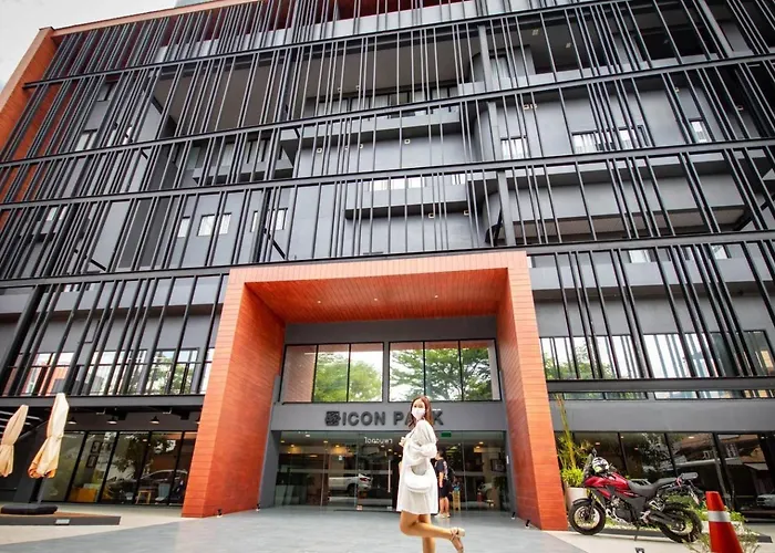 Icon Park Hotel, Chiang Mai- Sha Extra Plus