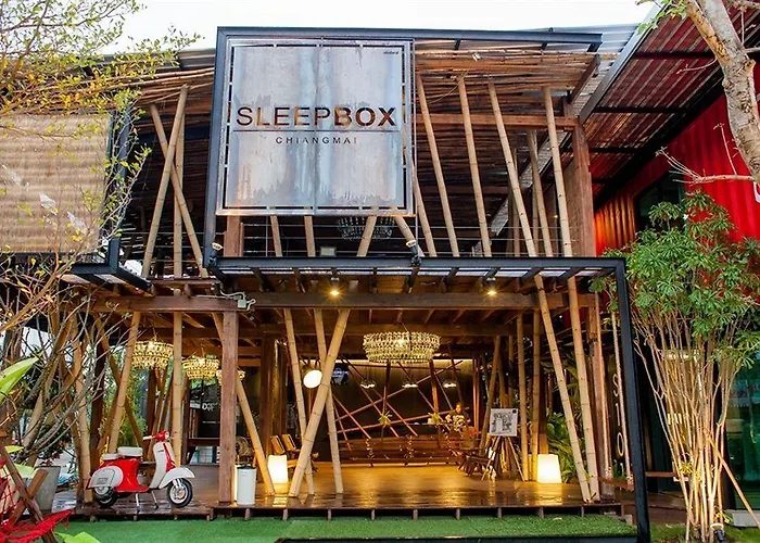 Sleepbox Chiangmai Hotel