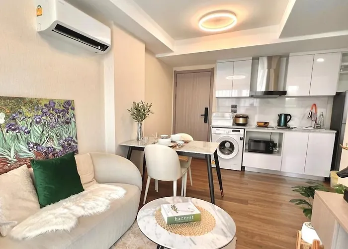 1 Bedroom Luxury Condo In Chiang Mai Near Central Festival