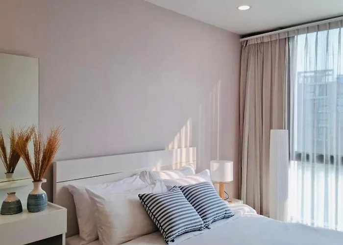 Modern Condo In Nimman P605 By Pimolplace