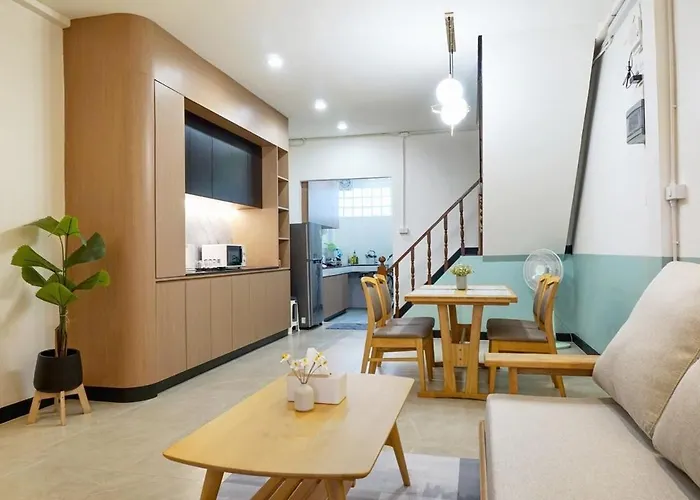 Entire House 2 Bedrooms 120 Square Meter