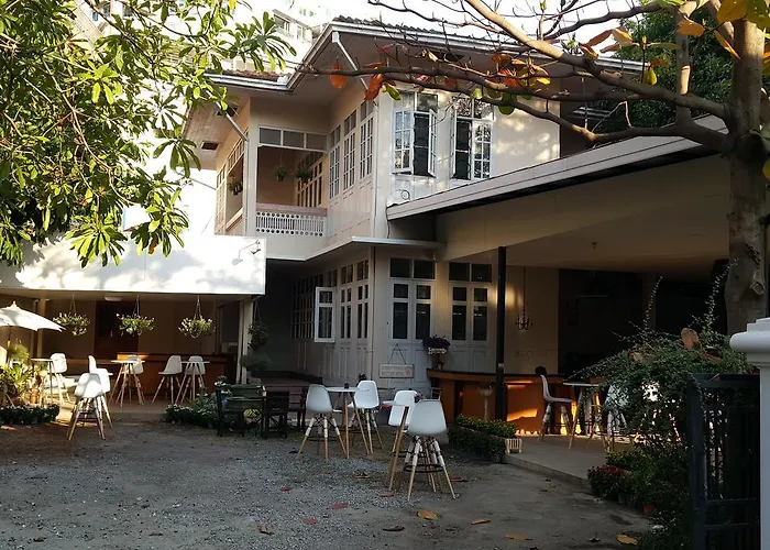 Coc Guest House & Hostel