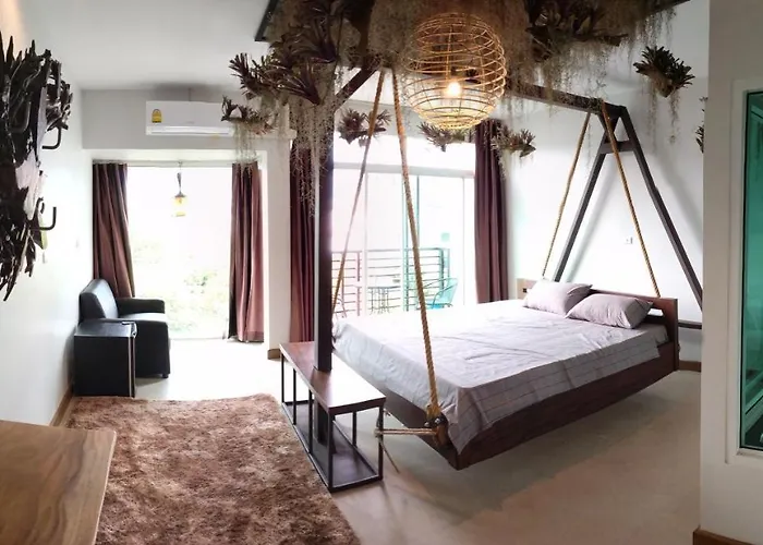 Arbor\'S House