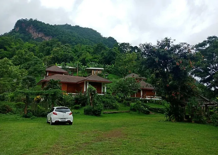 Saen Kam Resort