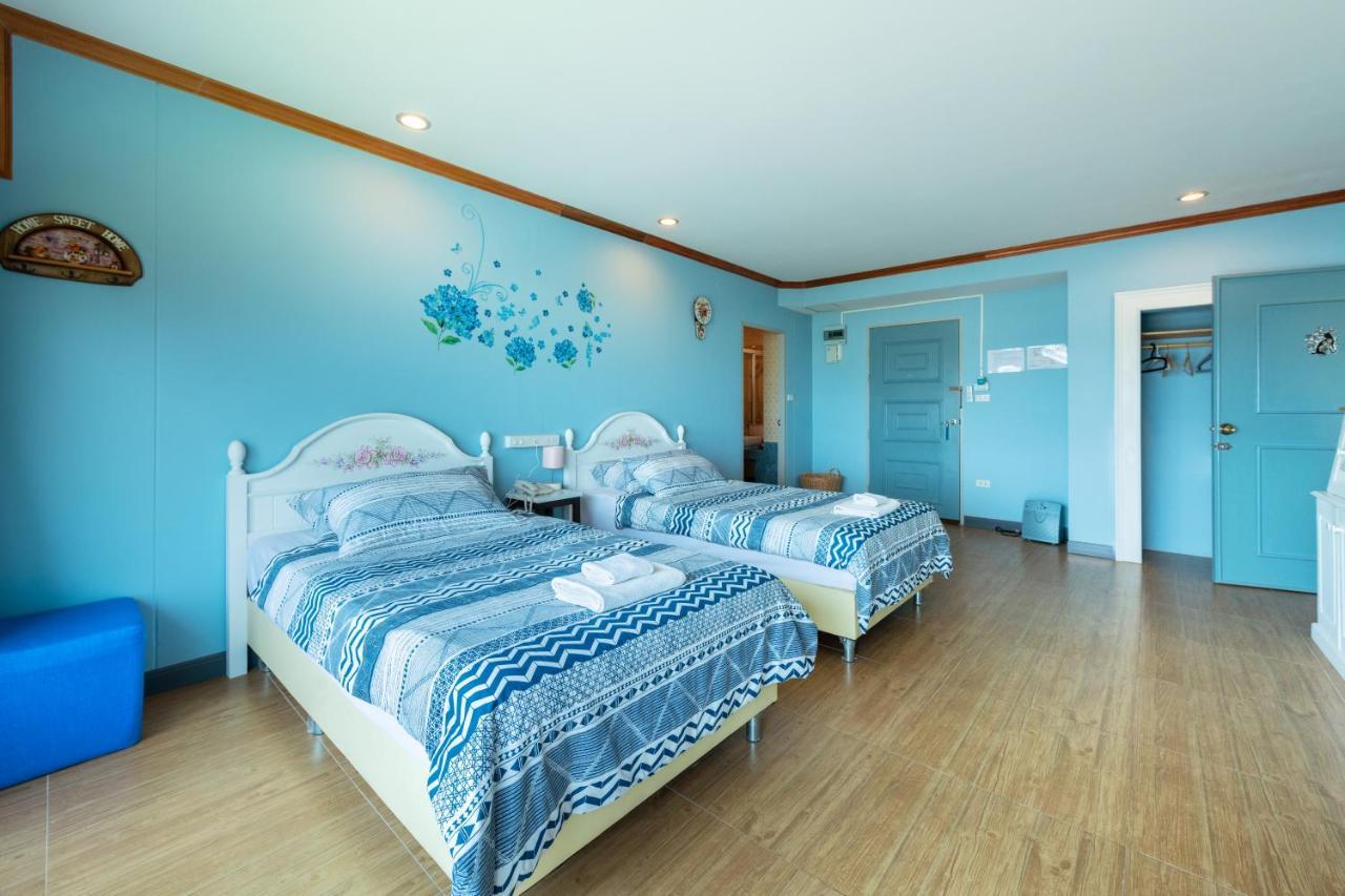 The Lilly Hotel 3*
