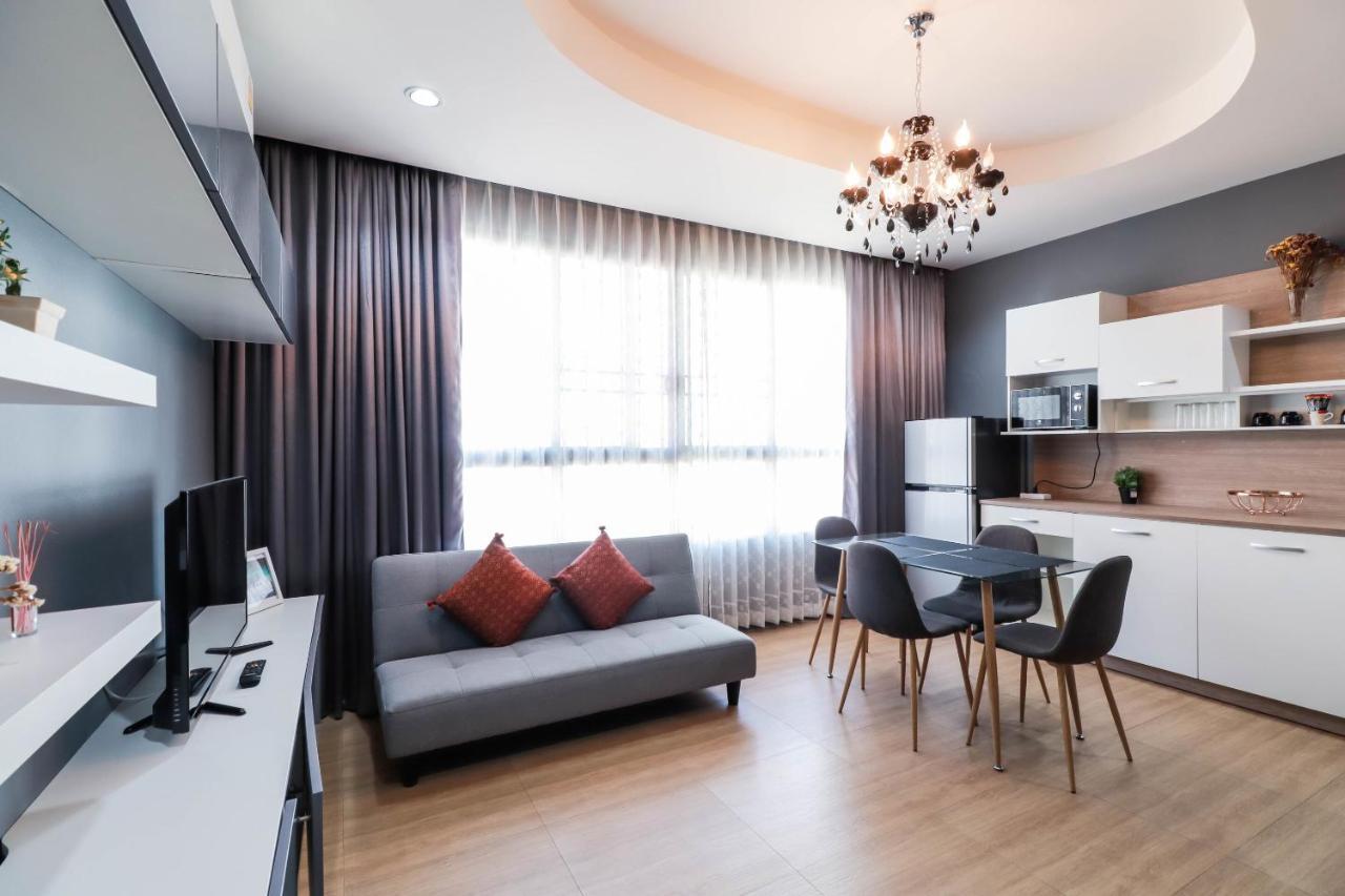 Hotel Oyo 611 Young 2*