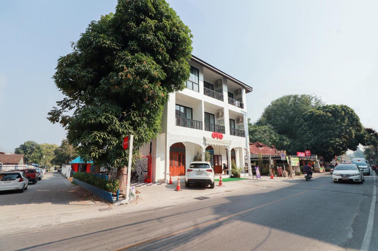 Hotel Oyo 611 Young Chiang Mai