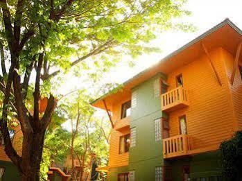 Hotel Traidhos &
