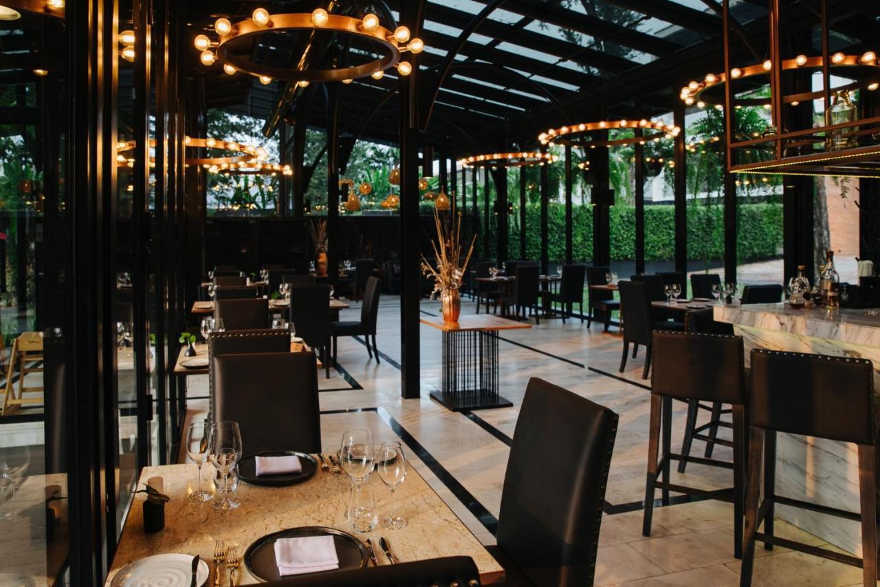Resort Cross Riverside Chiang Mai
