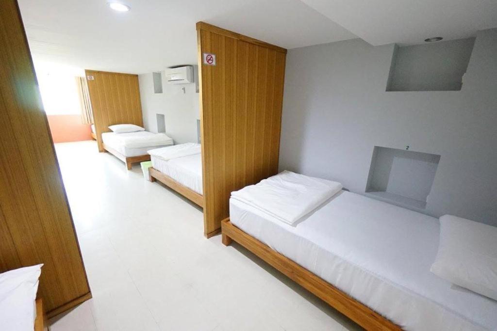 The Moon House Guest house *