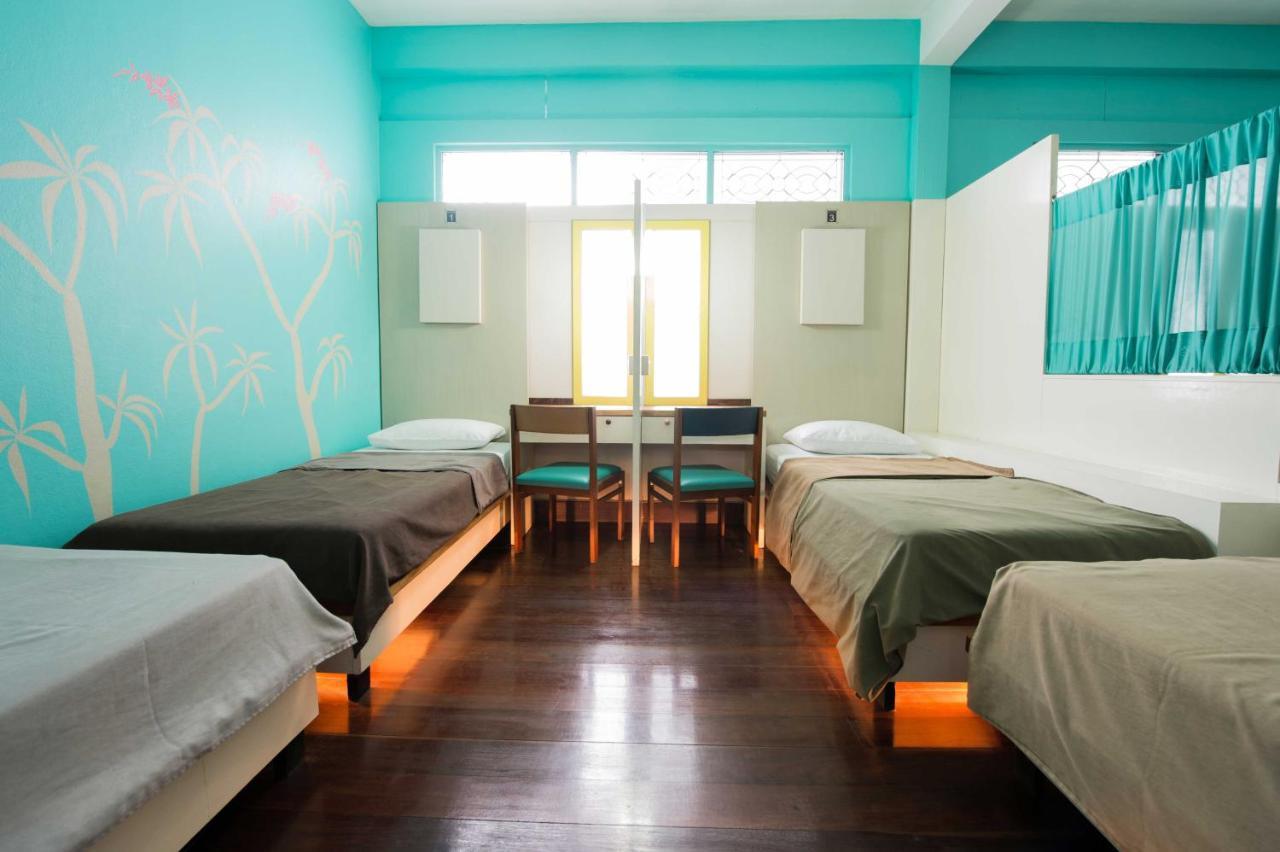 60 Blue House Guest house