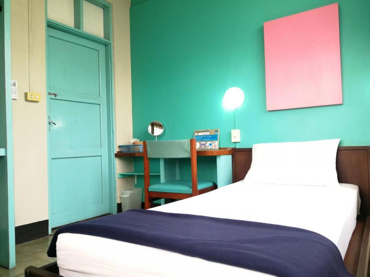 60 Blue House Guest house Chiang Mai