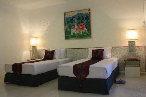 Traidhos & Hotel