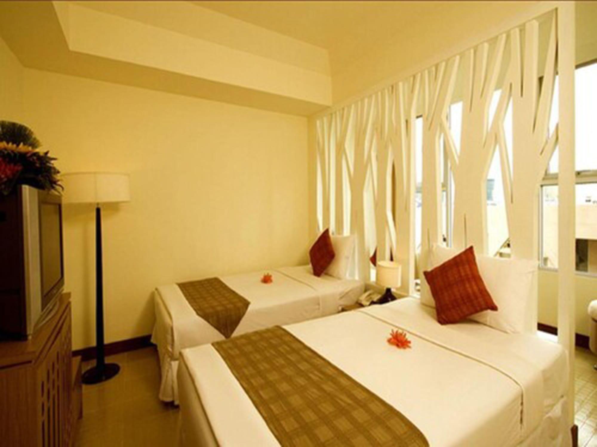 Maninarakorn Hotel 4*