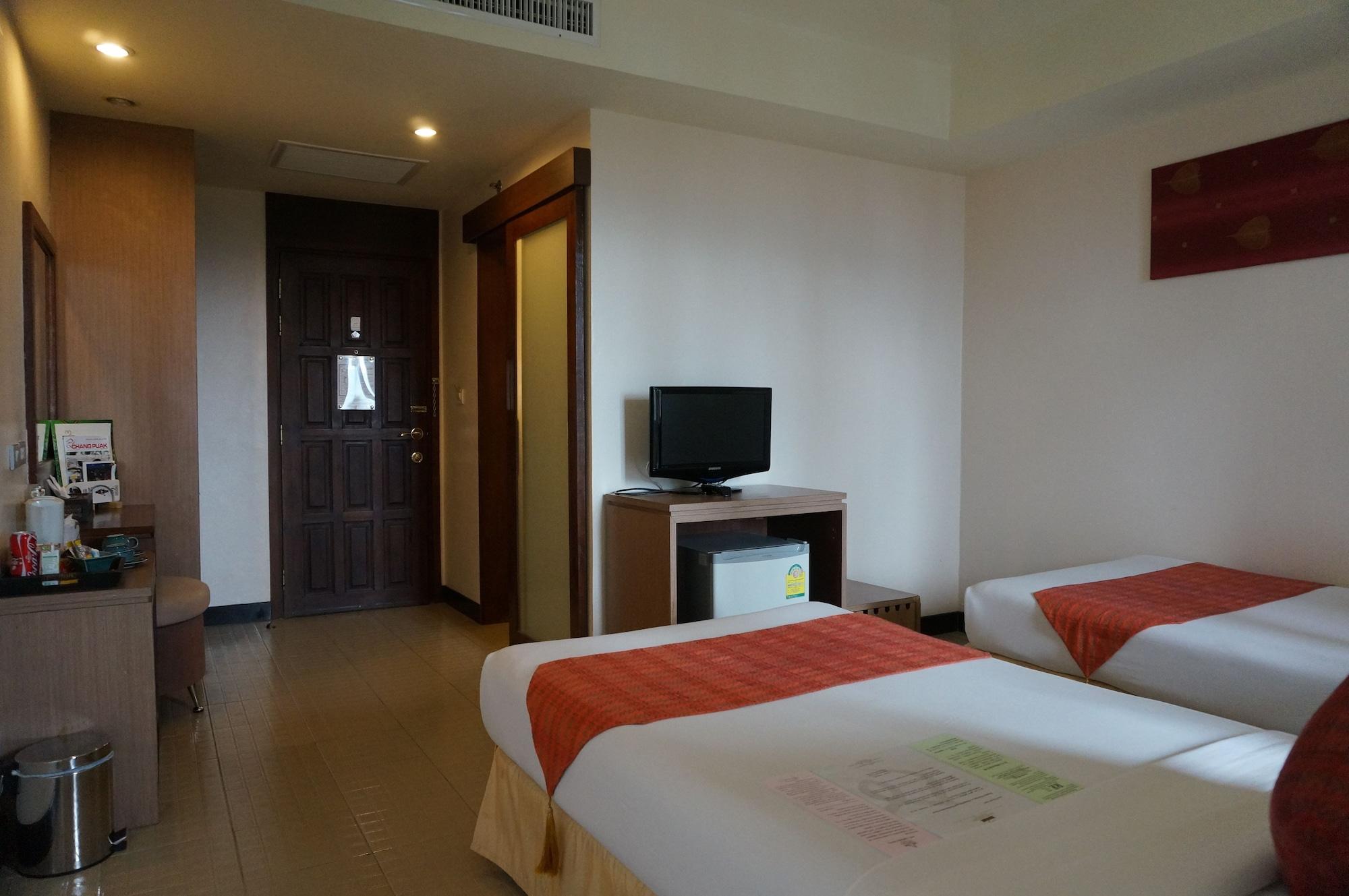 Hotel Maninarakorn 4*