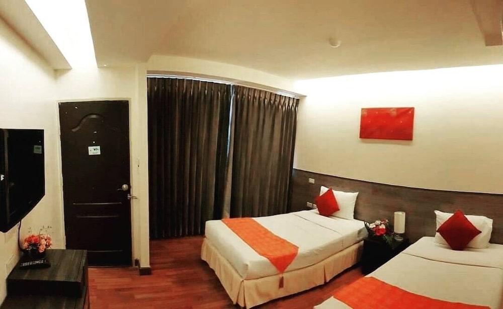 Hotel Maninarakorn
