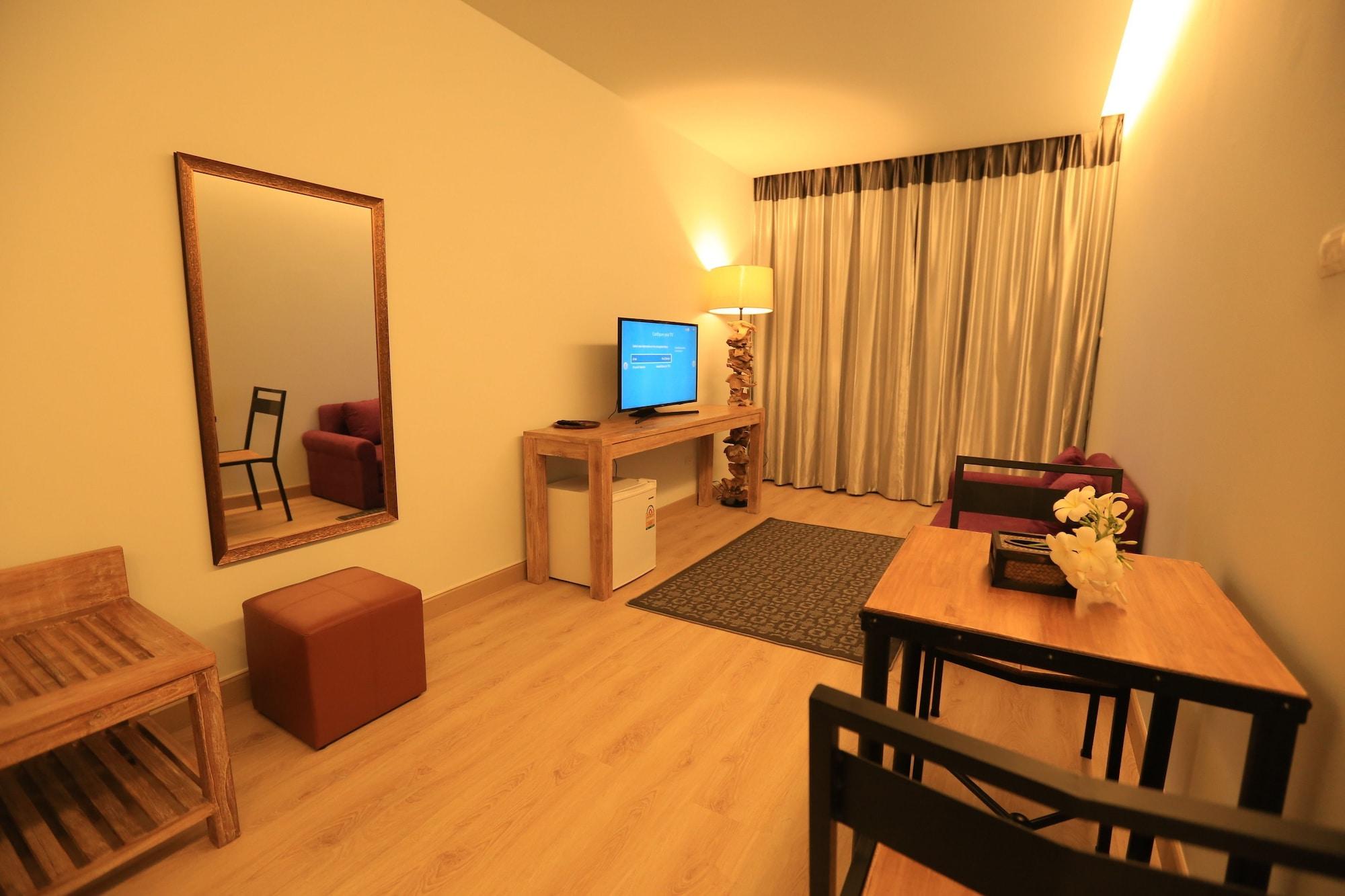 The White Elephant Guest house 3*