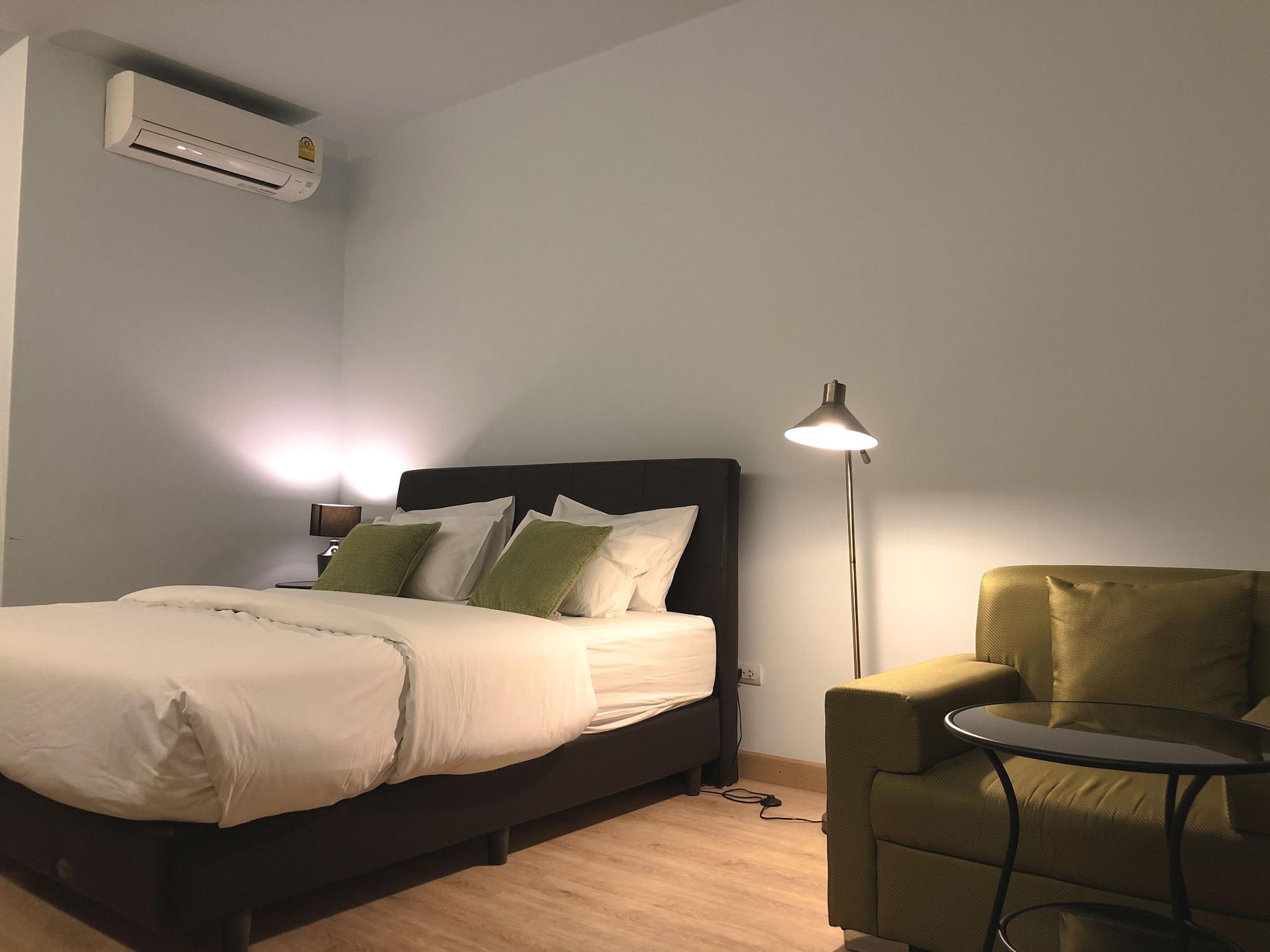 The White Elephant Guest house 3*