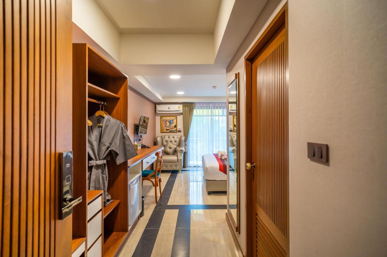 Siri Nakornpink Sha Hotel 4*