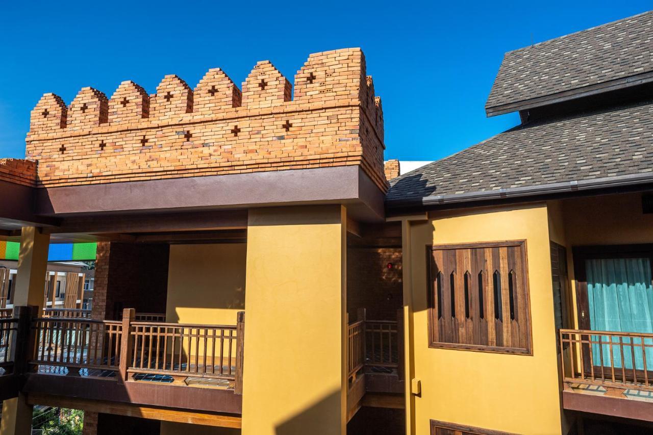 Hotel At Gate Thaphae 3*