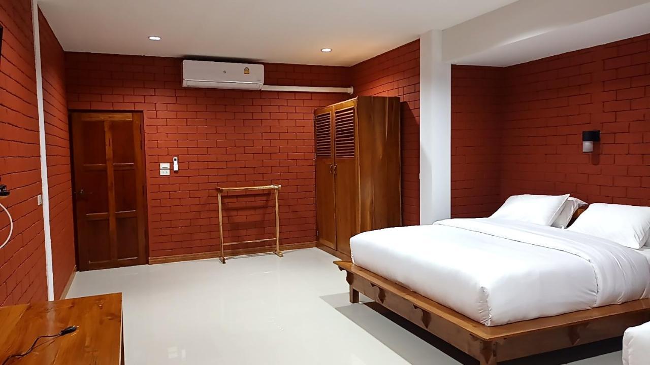 Saen Kam * Chiang Mai