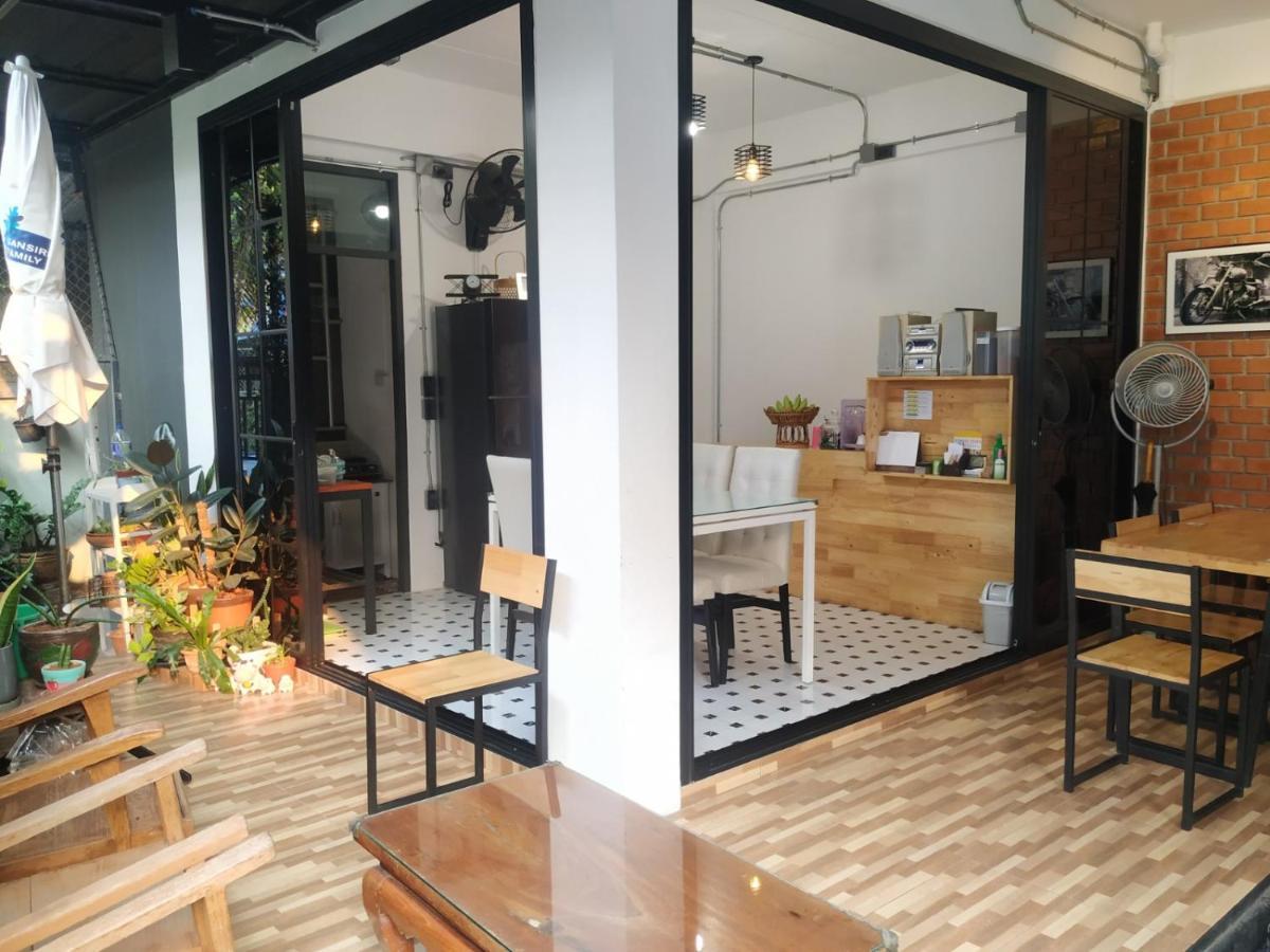 Ban Pongphan Apartment